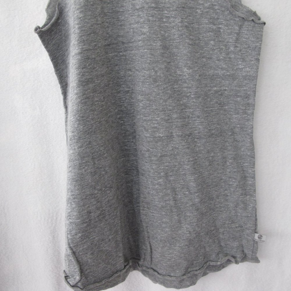 Beachbody Racerback Tank - Small - Picture 10 of 10